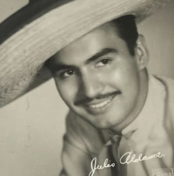 Aldama, Julio