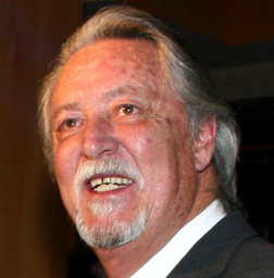 Anda Serrano, Enrique Rodolfo de