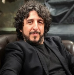 Flores Torres, Ángel 