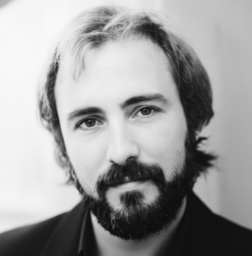 Pastor Llaneza, Julián