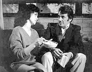 Rebeca Silva y José Carlos Ruiz, en escena de El año de la peste (Dir. Felipe Cazals, 1978)