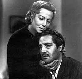 Fanny Schiller y Roberto Cañedo en escena de Crimen y Castigo