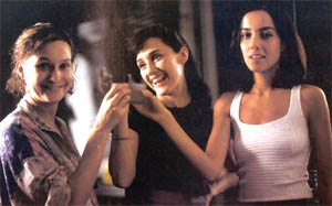 Mónica Dionne, Susana Zabaleta y Cecilia Suárez en Sexo, pudor y lágrimas
