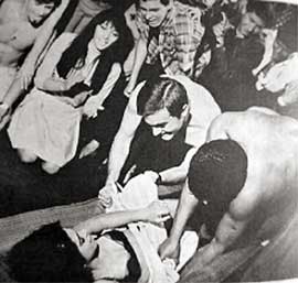 Escena de Damiana y los hombres