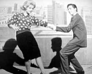 María Eugenia San Martín y Enrique Guzmán en Twist locura de juventud