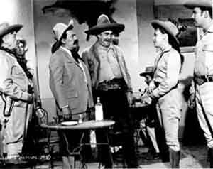 Fernando Soler, José Chávez Trowe, José Elías Moreno, Dacía González y Julio Aldama en María pistolas