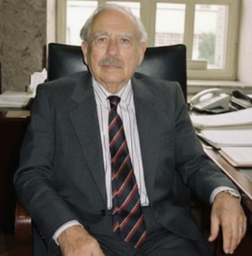 Pérez Grovas Lara, Rafael