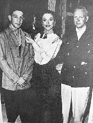 Miguelito Alemán con Heiddy La Mar y John Farrow
