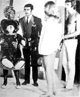 Eusebia Cosme, Héctor Suárez, Jacqueline Andere Y Carlos East en Vuelo 701